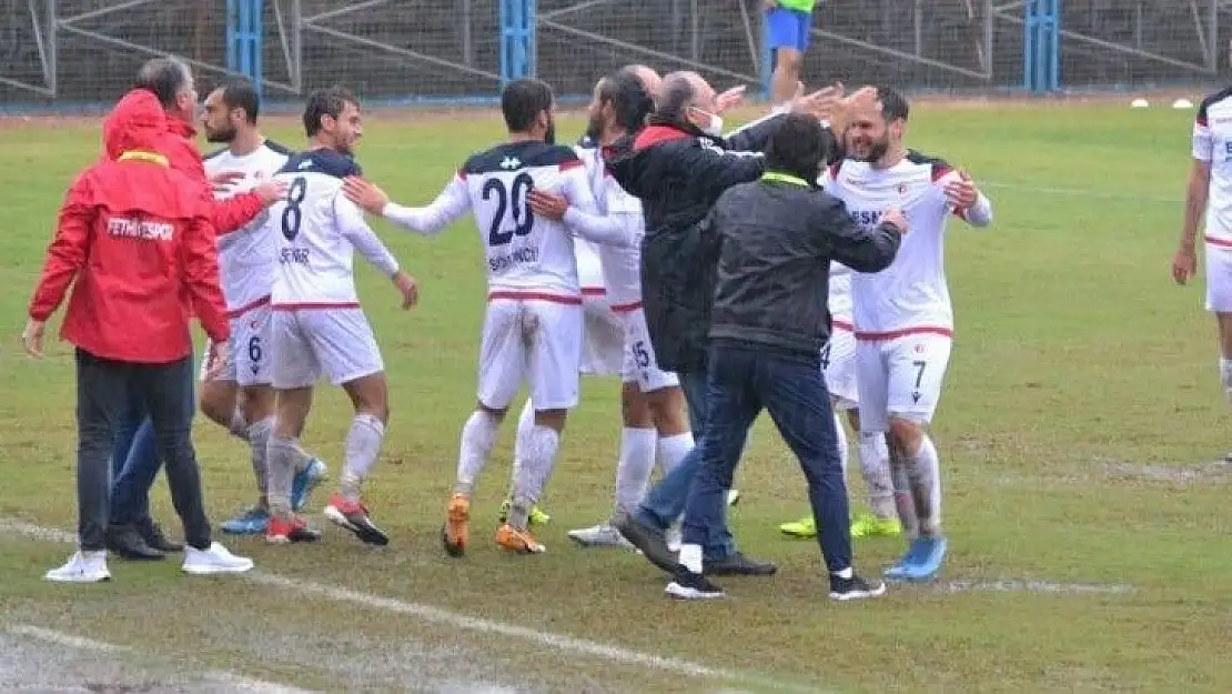 Fethiyespor, liderlik koltuğunu istiyor