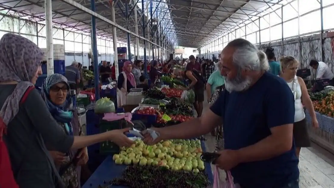 Fiyatlarda düşüş devam ediyor