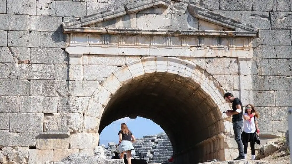 Fotoğraf tutkunları antik kentleri fotoğrafladı