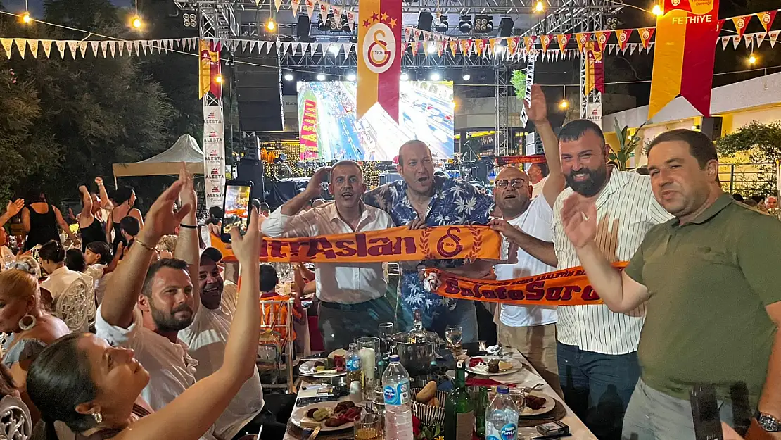 Galatasaray'ın 24.Şampiyonluğu  Fethiye'de Coşkuyla Kutlandı