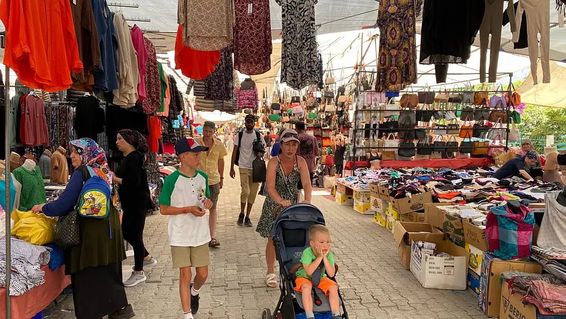 Giyim Pazarı'nda İngiliz Yoğunluğu