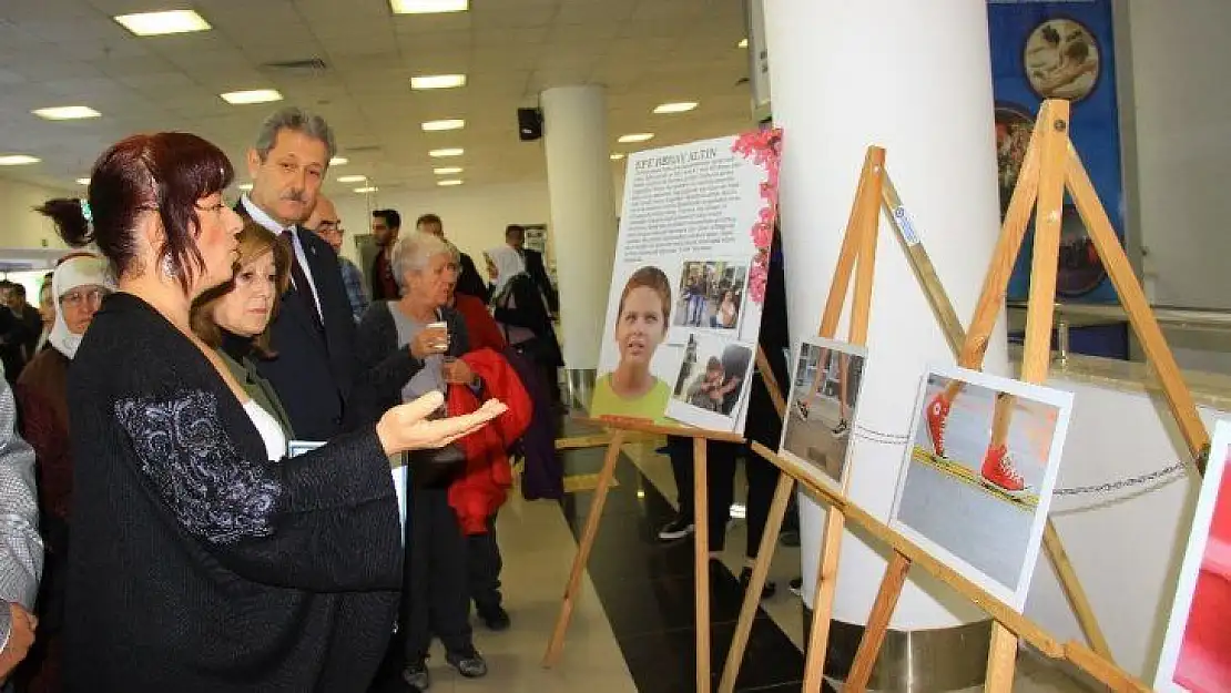 Görme engellilerden '6. His' fotoğraf sergisi