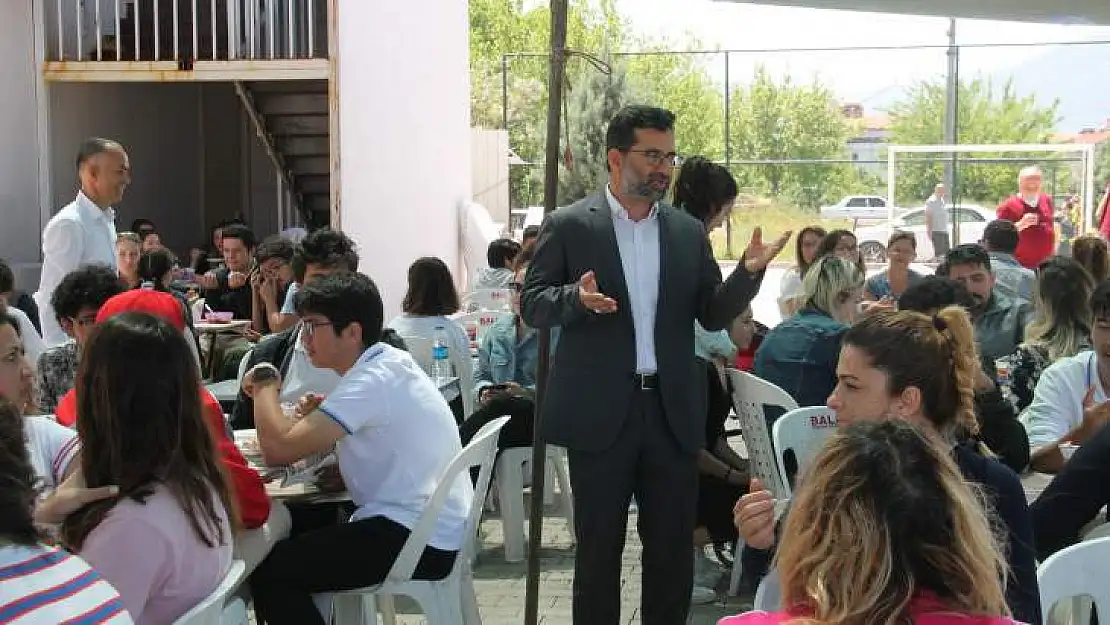 HATEM OKULLARININ PİLAV GÜNÜNE YOĞUN KATILIM OLDU