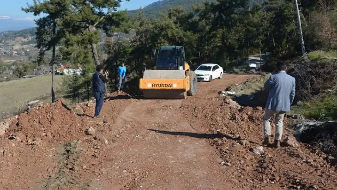 Selin Zarar Verdiği Yollar Onarılıyor