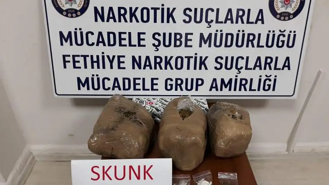 Uyuşturucu Taciri 2 Kişi Tutuklandı