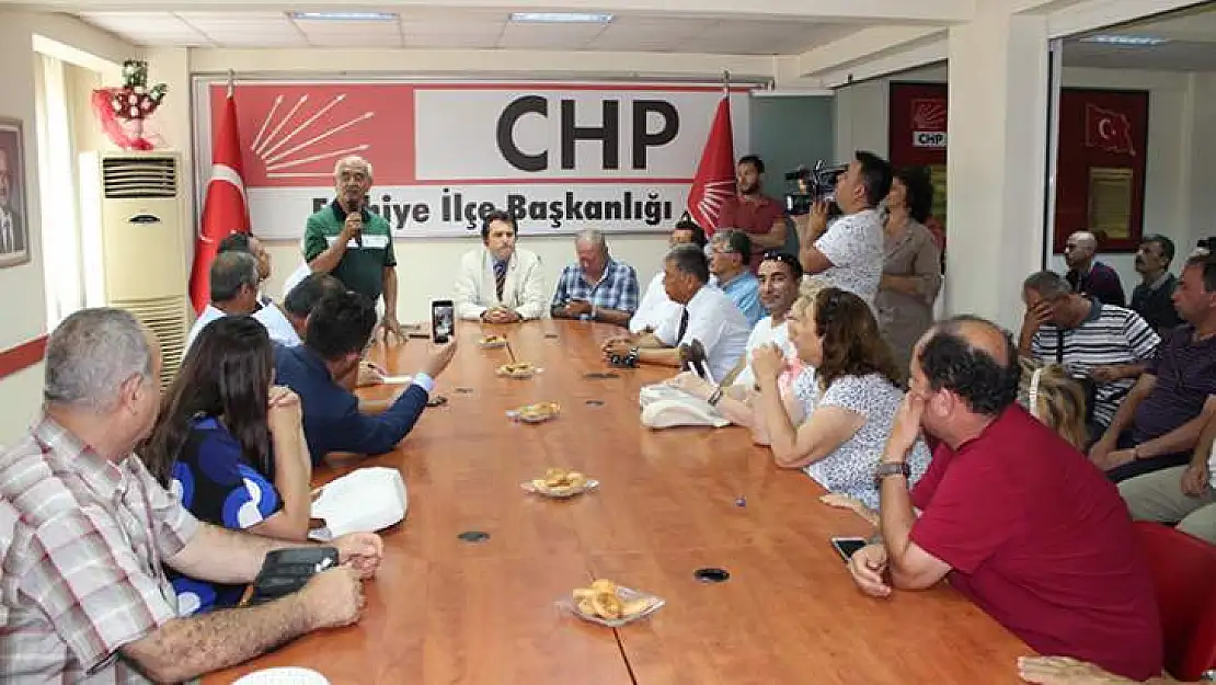 CHP'de Zafer Gibi Bayramlaşma