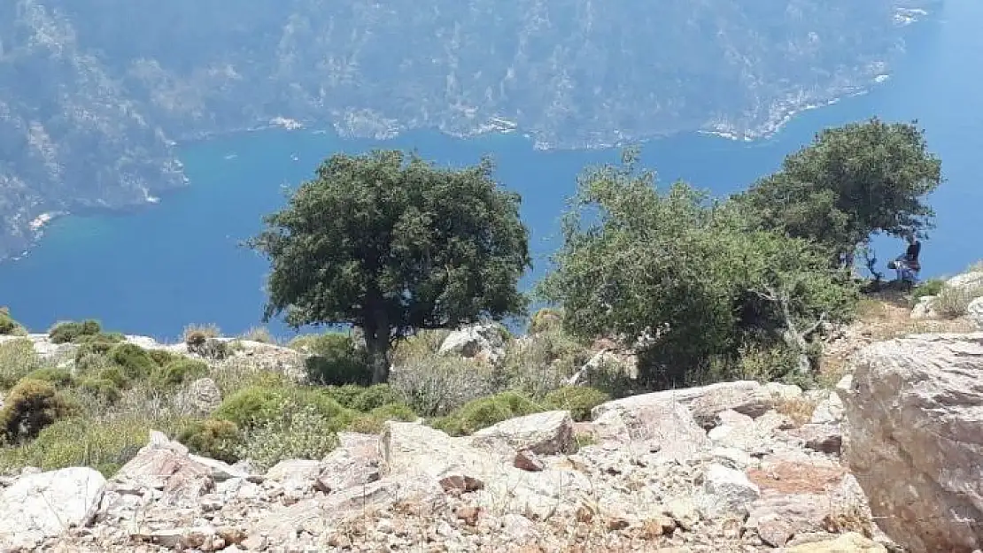 Hamile eşini kayalıklardan ittiği öne sürülen sanığın tutukluluk haline devam kararı verildi