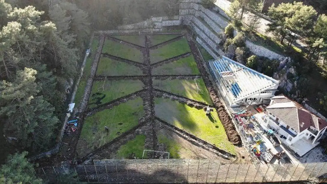 İçmeler Stadı yenileniyor