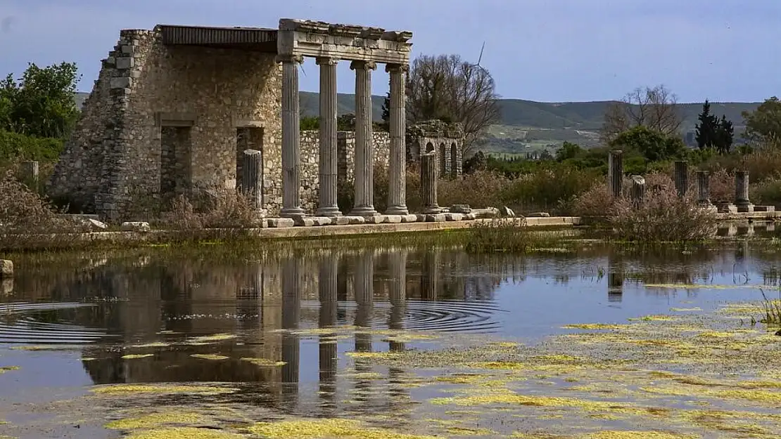 'İlyasbey Külliyesi' Fotoğrafı Altın Madalya Kazandı