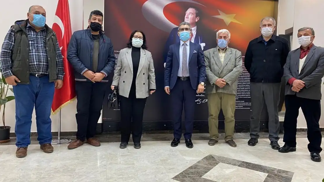 İyi Parti heyetinden Kaymakam Yazgan'a ziyaret