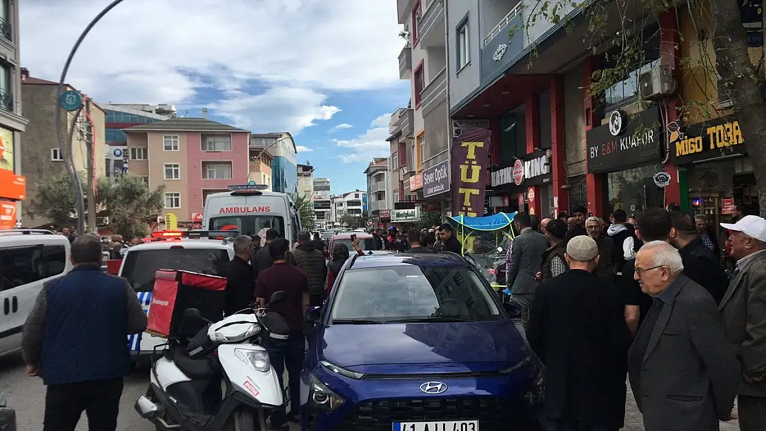 Kadın cinayeti, yemek yerken öldürüldü