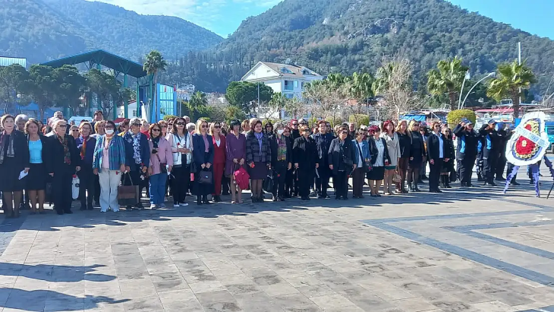 KADINLAR, 8 MART'TA BEŞKAZA MEYDANI'NDAYDI! 