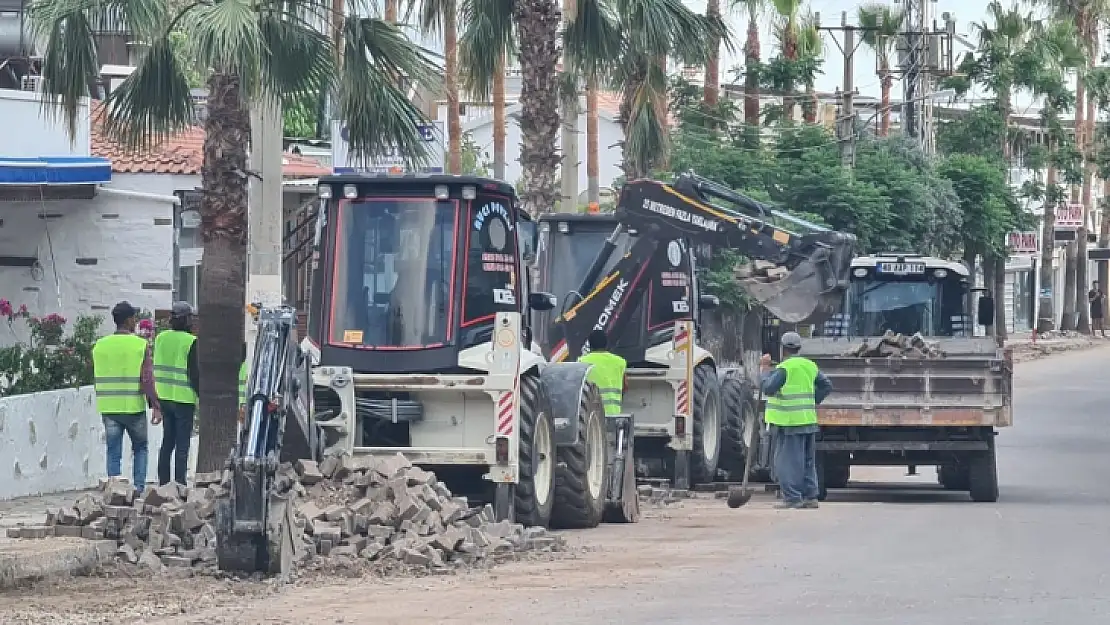 Karaca, Ölüdeniz'deki yatırımları inceledi