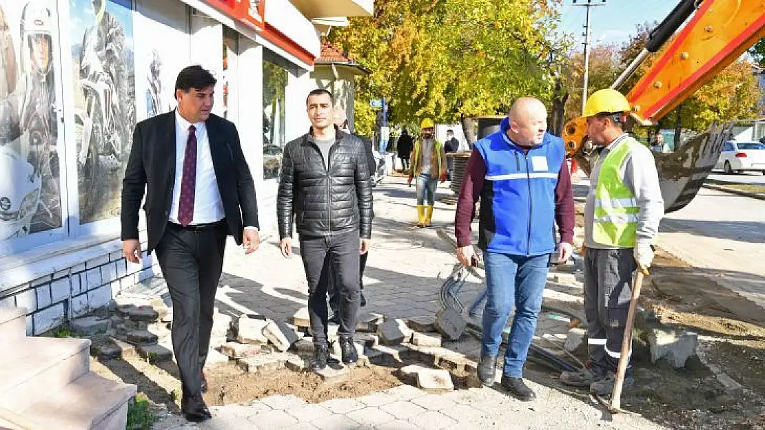 Karaca yol ve altyapı çalışmalarını yerinde inceledi