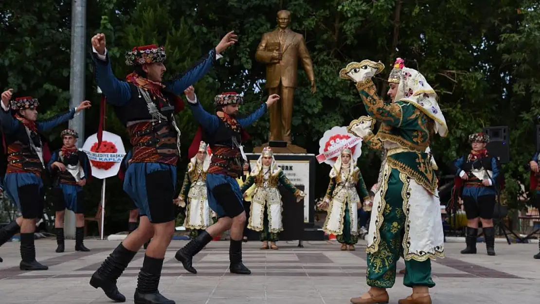 Karacasu'da festival coşkusu başladı