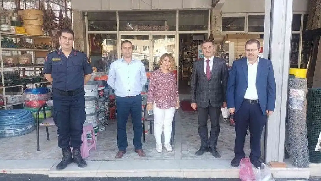 Kaymakam Kökçü'den orman yangınlarının söndürülmesine katkı sağlayanlara 'Teşekkür' ziyareti