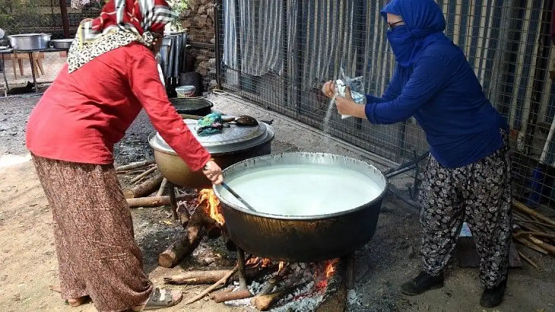 Kazanlar yangın işçileri için kaynadı