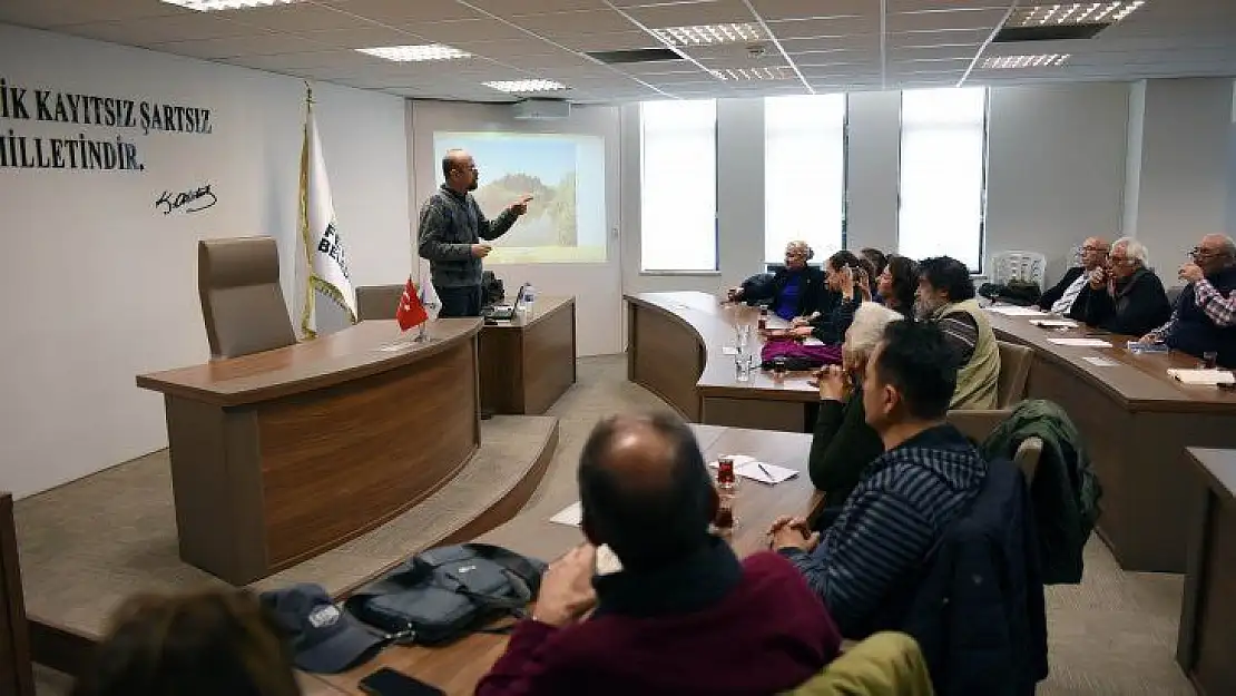 Kent Konseyi körfez kirliliğinin etkenlerini görüştü