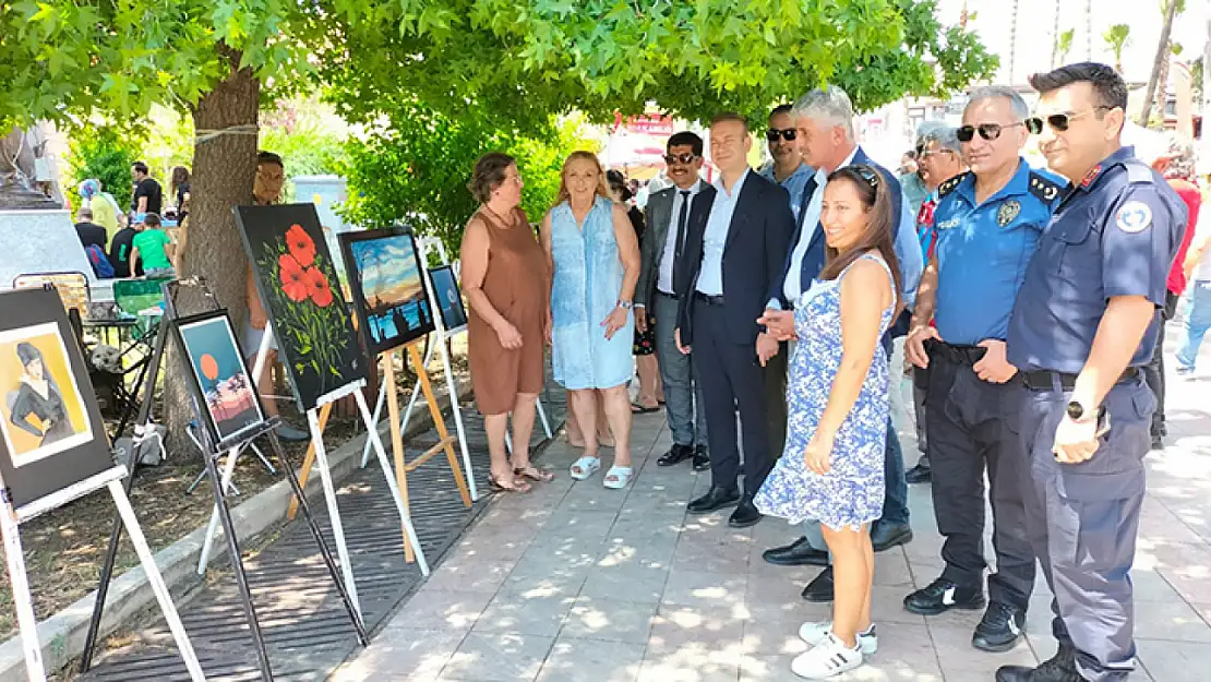 Köyceğiz'de Hayat Boyu Öğrenme Haftası Sergi Açılışı İle Başladı