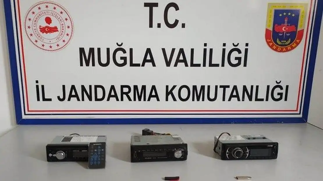 Köyceğiz'de otomobil hırsızları yakalandı