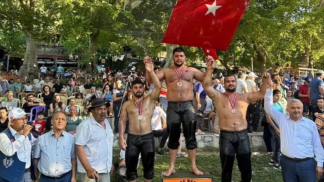 Köyceğizli güreşçiler Kavaklıdere'de iki birincilik elde etti