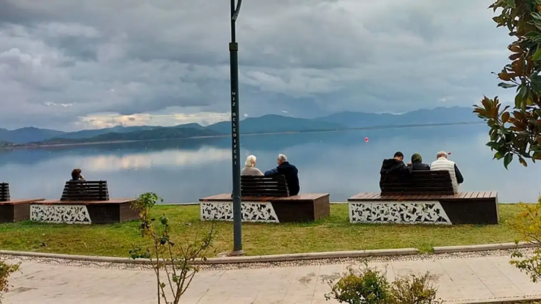 Köyceğizliler yağışların ara vermesiyle Kordon'a akın etti