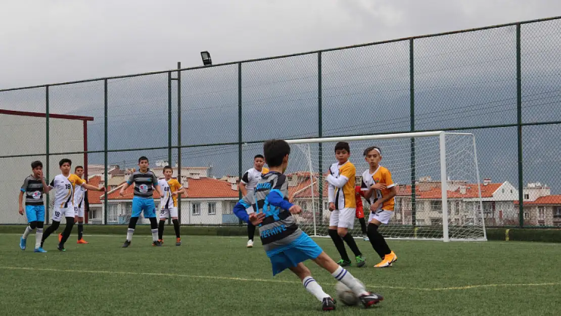 Küçükler Futbol İl Birinciliği müsabakaları sona erdi