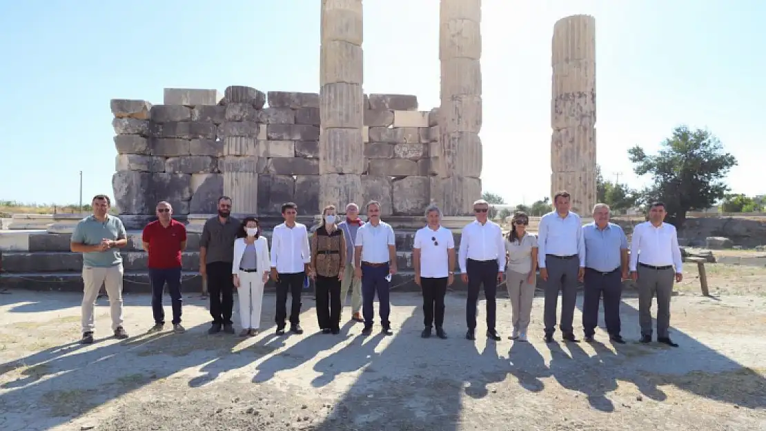 Kültür ve Turizm Bakan Yardımcısı Demircan Seydikemer'de