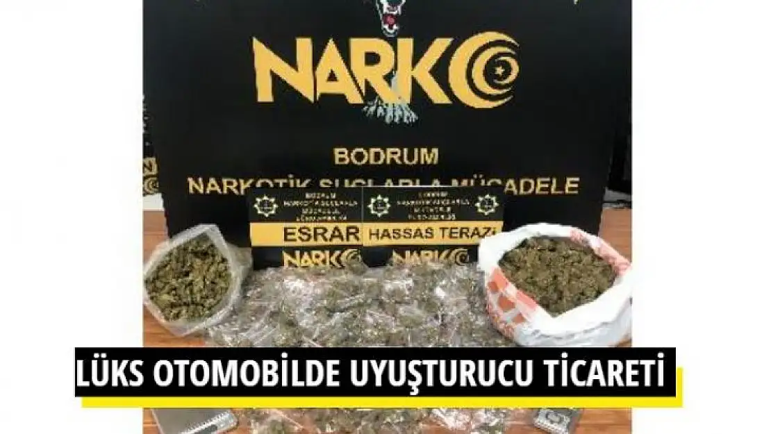 Lüks otomobille uyuşturucu ticareti yaparken yakalandı