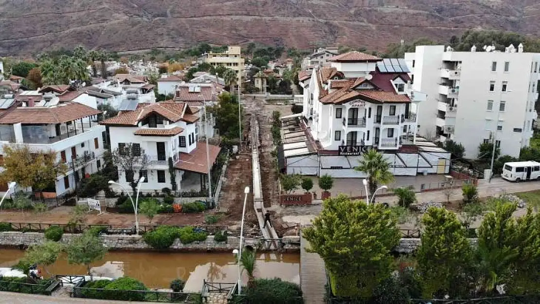 Marmaris Belediyesi ekipleri İçmeler'de çalışmalarına hız verdi