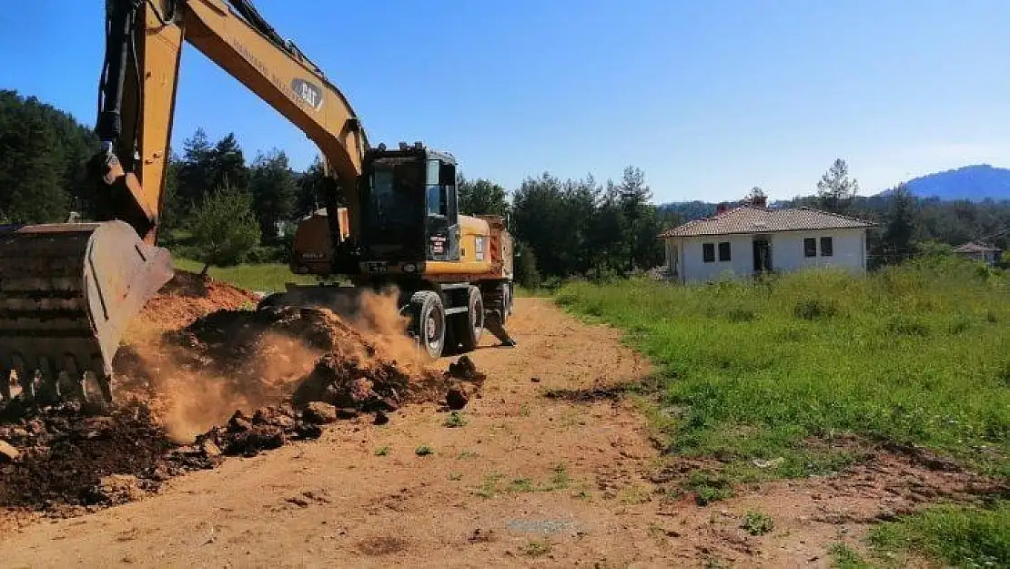 Marmaris Belediyesi Fen İşleri hız kesmiyor