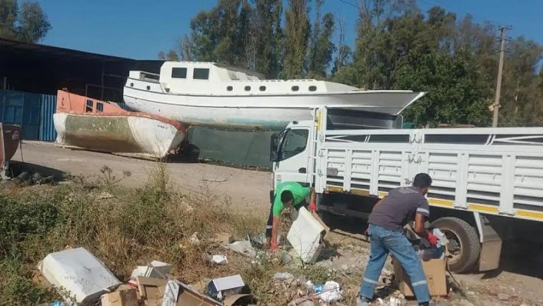 Marmaris'te 9 günde 3 bin ton çöp toplandı