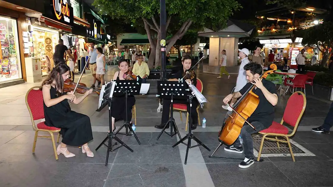 Sanat Sokağa Taştı