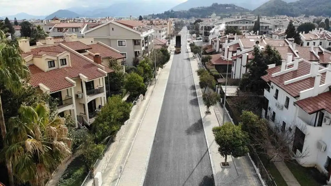 Marmaris'te yol yapım hamlesi