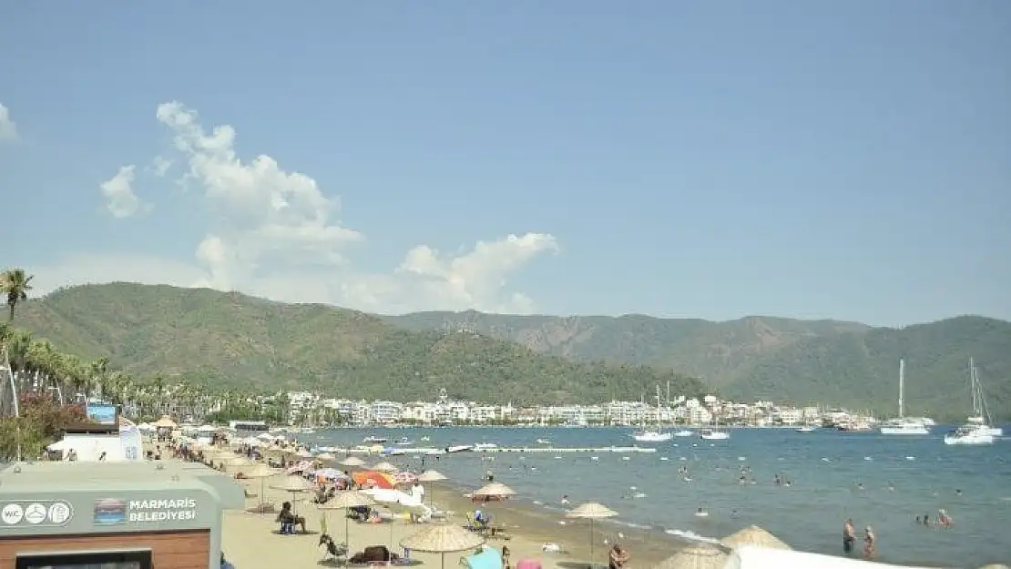 Marmaris yabancı misafirlerini beklemeye başladı