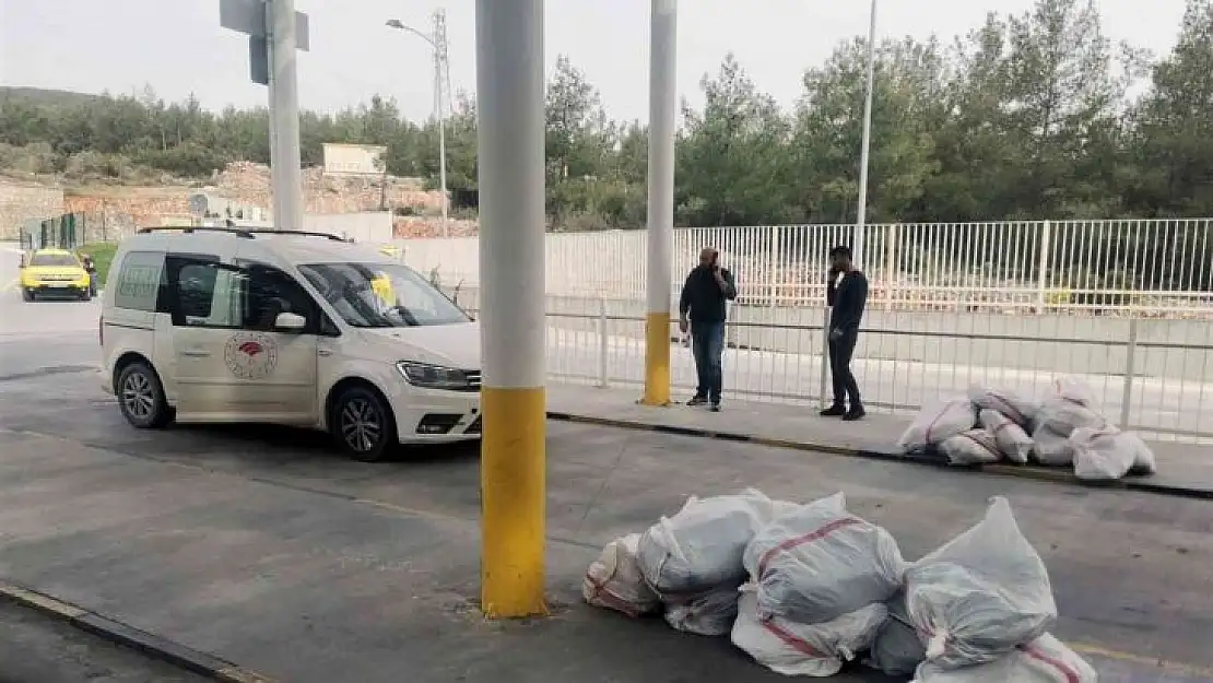 Menteşe otogarında 696 kilo sağlıksız et ele geçirildi