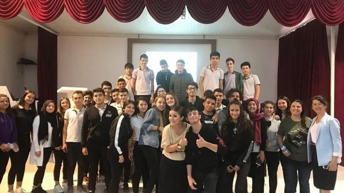 Meslek Liselilere 'Etkili İletişim Becerileri' semineri verildi