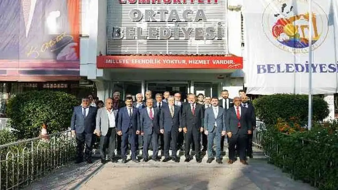 MHP GENEL BAŞKAN YARDIMCISI ORTACA BELEDİYE BAŞKANI UZUNDEMİR' ZİYARET ETTİ