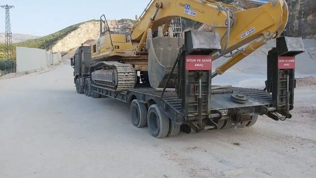 MSB: ''Dozer ve iş makineleri Manisa'dan Muğla'ya intikal ettirildi''