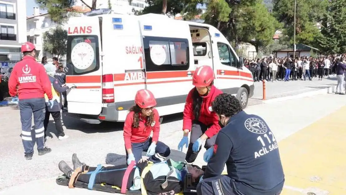 MUĞLA'DA GERÇEĞİ ARATMAYAN AFET TATBİKATI