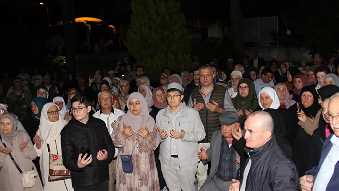 Muğla'da Hacı adayları kutsal yolculuğa uğurlandı