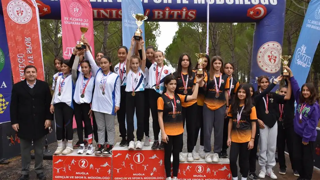 Muğla'da okul sporları liderlik yarışması düzenlendi