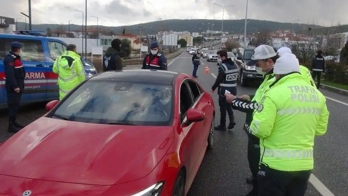 Muğla'da polis ve jandarma yılbaşı öncesi teyakkuzda