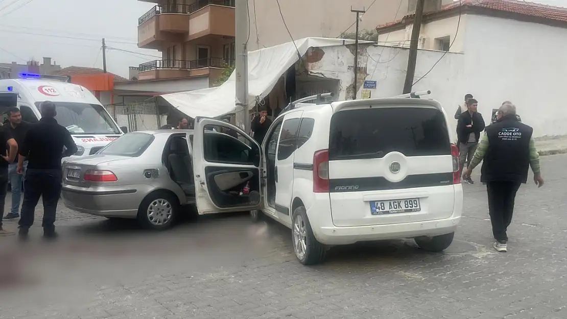 Muğla'da Trafik Kazası: 1'i Ağır 3 Yaralı