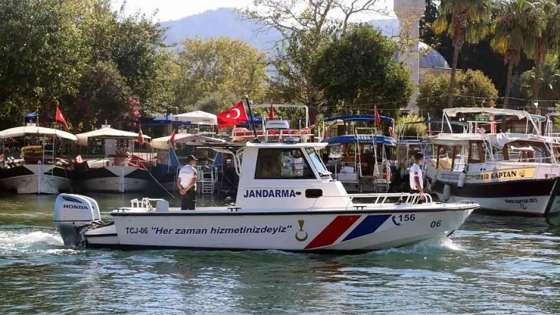 Muğla jandarması havadan İHA destekli 9 bin 151 personelle bayram nöbetinde