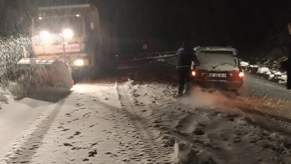 Muğla'nın yüksek kesimlerine kar yağdı