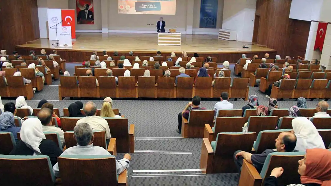 Muğlalı hacı adaylarına bilgilendirme toplantısı