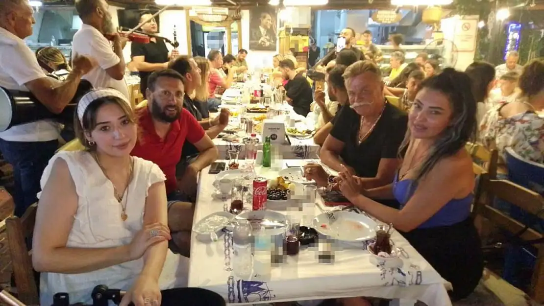 Nuri Alço Fethiye'de tatilde!