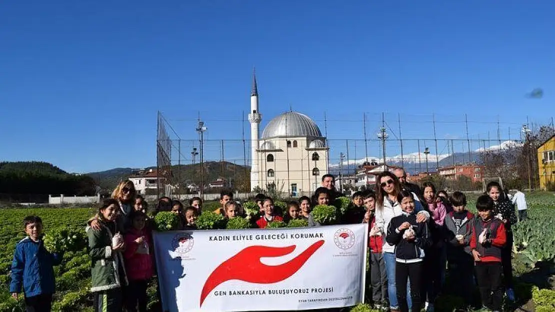 Öğrenciler Geleceğe Tohum Taşıyor