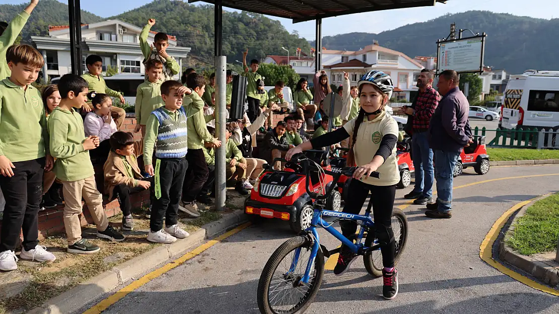 Öğrenciler önce öğrendi, sonra uyguladı